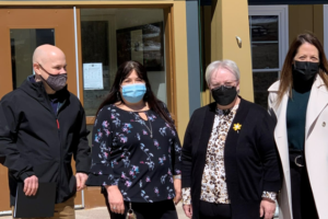 lunch-with-the-minister-of-health-at-cassidy-lake