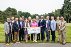 2023-06-05_Photo_Groupe_Cheque_Geant-3b
